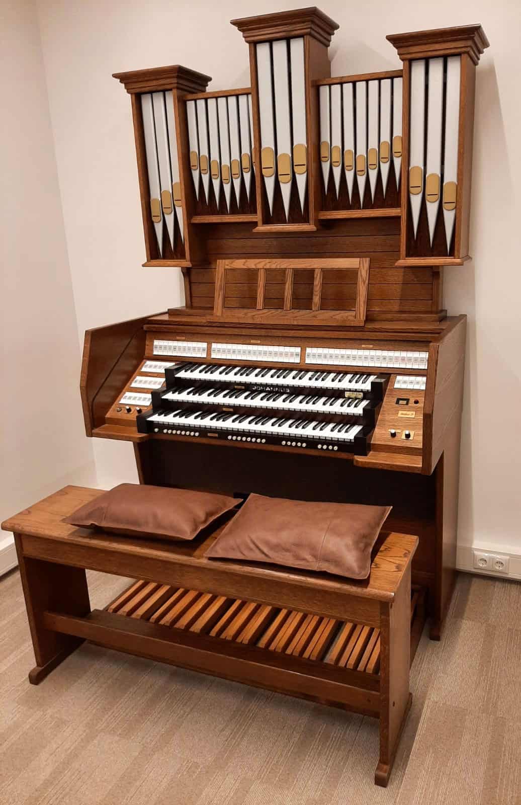 Johannus Sweelinck 30 orgel, Muziekstudio's Aalsmeer